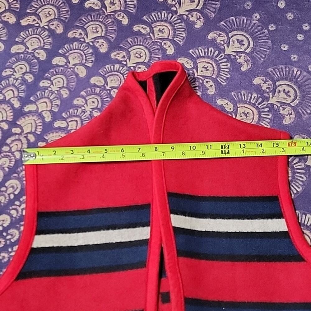 Rad and Reversable Felt Vest - Picture 2 of 7